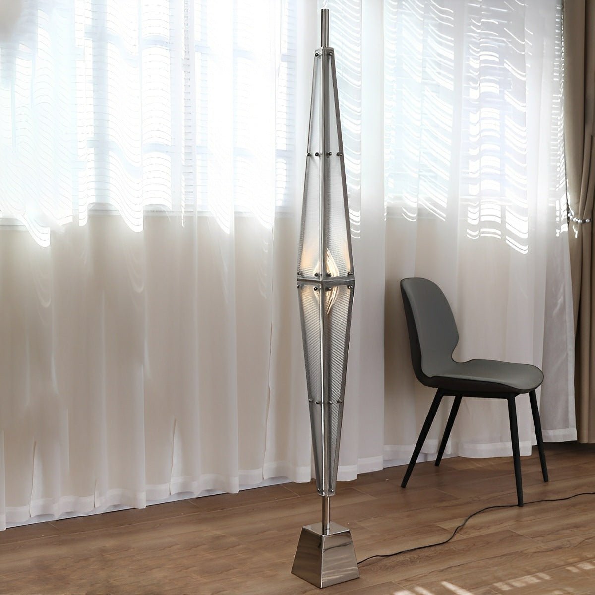 Optie 1: [MERK] LED Vloerlamp Diamant, Dimbaar, Modern Minimalistisch